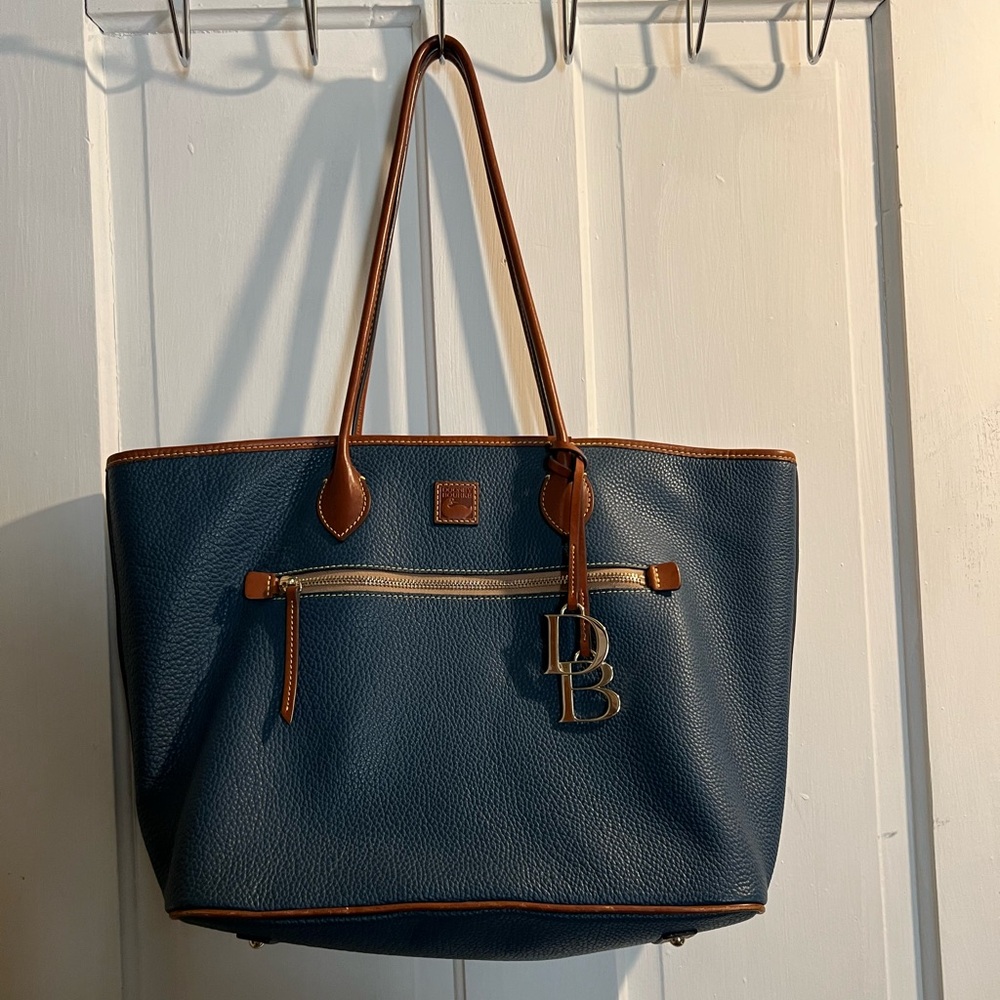Dooney and Bourke large tote